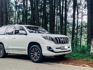 toyota-land-cruser-2015-jeeps-for-sale-in-kalutara