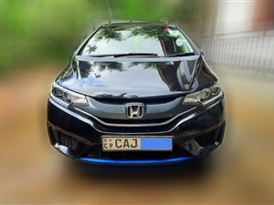 honda-fit-gp5-2015-cars-for-sale-in-kandy