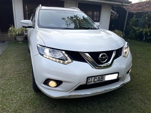 nissan-xtrail-nt32-2014-jeeps-for-sale-in-colombo
