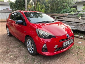 toyota-aqua-g-limited-2012-cars-for-sale-in-colombo
