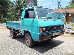 mitsubishi-delica-l300-1979-trucks-for-sale-in-puttalam