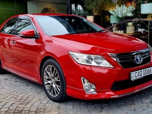 toyota-camry-2013-cars-for-sale-in-colombo