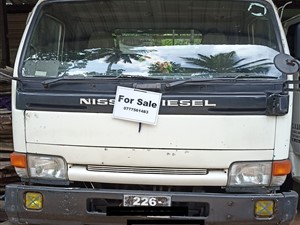 nissan-lorry-1994-trucks-for-sale-in-kegalle