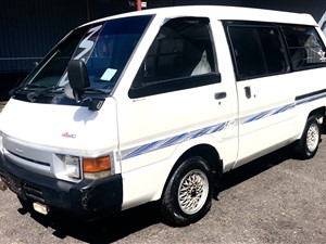 nissan-largo-1990-vans-for-sale-in-colombo