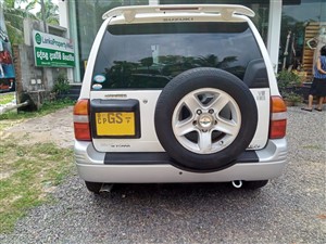 suzuki-grand-escado-(suv)-2000-jeeps-for-sale-in-puttalam