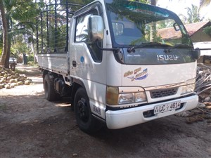 isuzu-elf-lorry-2003-trucks-for-sale-in-puttalam