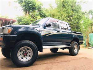 toyota-hilux-1992-pickups-for-sale-in-colombo