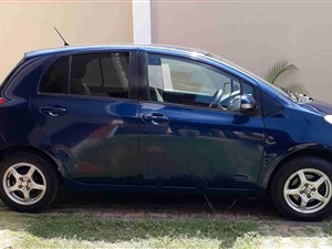 toyota-vitz-2006-cars-for-sale-in-colombo