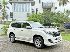 toyota-land-cruser-prado-150-2016-jeeps-for-sale-in-gampaha