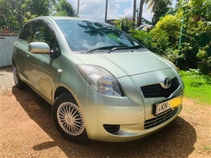 toyota-vitz-scp-90-2011-cars-for-sale-in-colombo