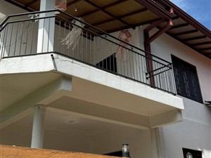 royal-enfield-3-story-luxury-home-kaduwela-2020-cars-for-sale-in-colombo