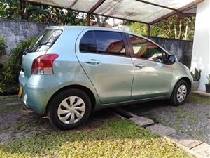 toyota-vitz-2010-cars-for-sale-in-gampaha