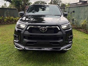 toyota-hilux-rocco-2025-pickups-for-sale-in-colombo