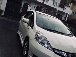 HONDA fit Shuttle AVAILABLE for RENT