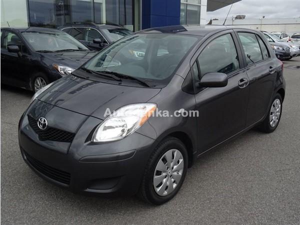 RENT A CAR TOTOTA YARIS