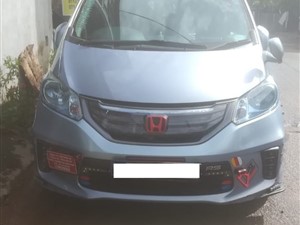 HONDA FREED CAR FOR RENT DAILY WEEKLY MONTHLY
