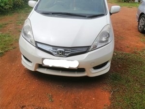 Honda fit Shuttle car for rent