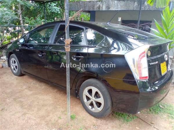 Toyota prius car for rent