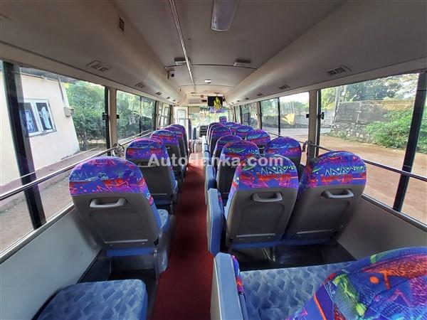 Luxury 33 Seater AC Bus for hire in Western Province ( Call 📞 0762666780)