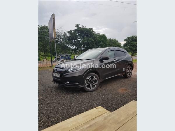 Honda vezel car for rent