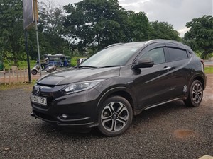 Honda vezel car for rent