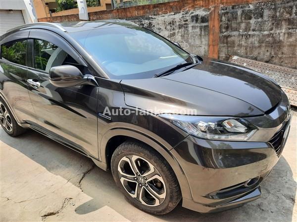 Honda vezel car for rent