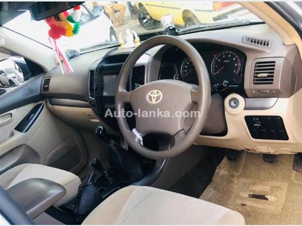 Land cruiser Prado for rent (USD 33 per day)