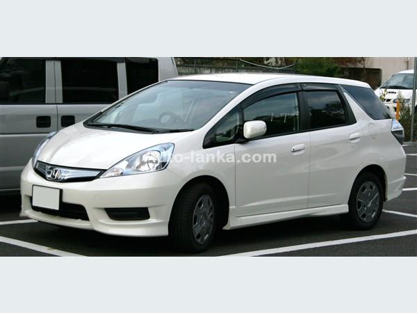 honda fit shuttle car for rent