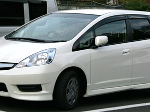 honda fit shuttle car for rent