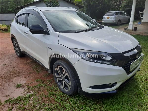 Honda vezel car for rent