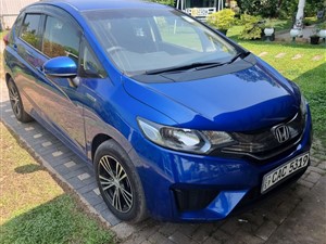 Honda fit GP5 car for rent