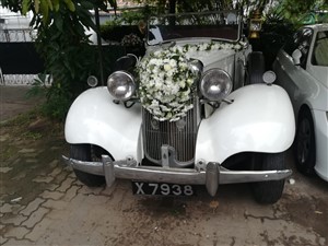 HILLMAN  GRAND  TOURER (WHITE- 1934 )  OPEN TOP