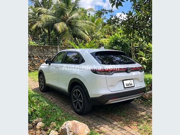 Honda Vezel 2025 Brand New Vehicle For Rent