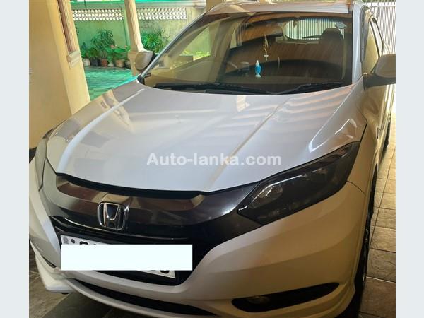 Cars for Rent - self-drive Honda Grace/ Vezel /Toyota Aqua / Prius / Wagon R