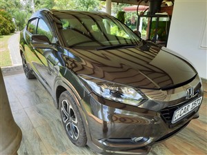 Honda vezel car for rent