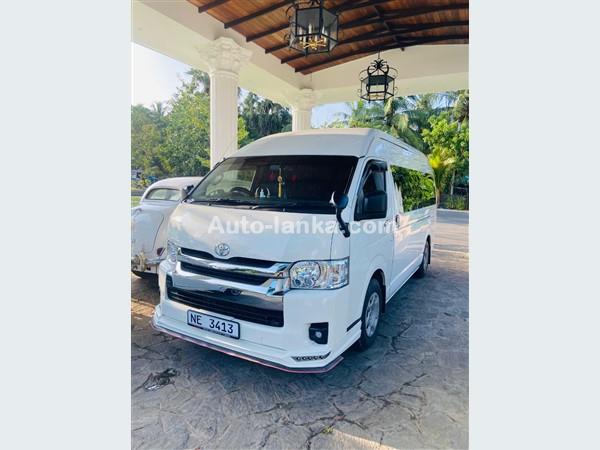 Van for Hire - KDH 09 / 14 Seater