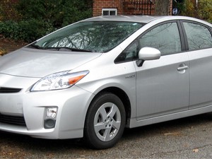 Toyota prius 3rd gen. hybrid car for rent
