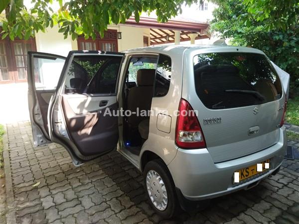 Suzuki Estilo Car for rent