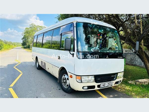 Luxury AC Bus for Hire 28 Seater