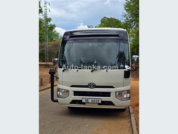 AC Bus For Hire
