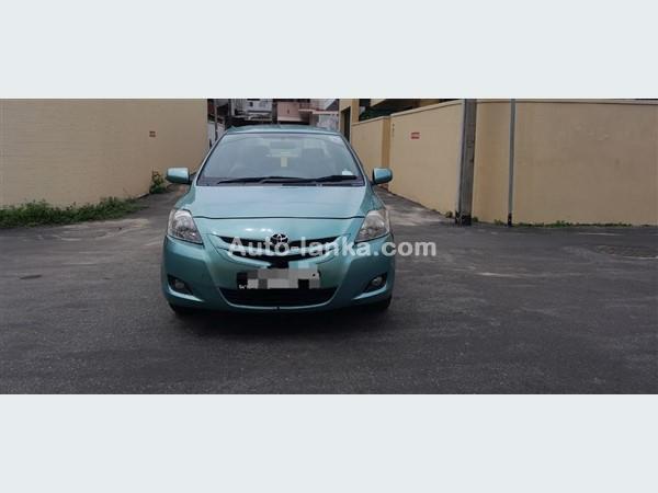 TOYOTA YARIS AVAILABLE FOR RENT