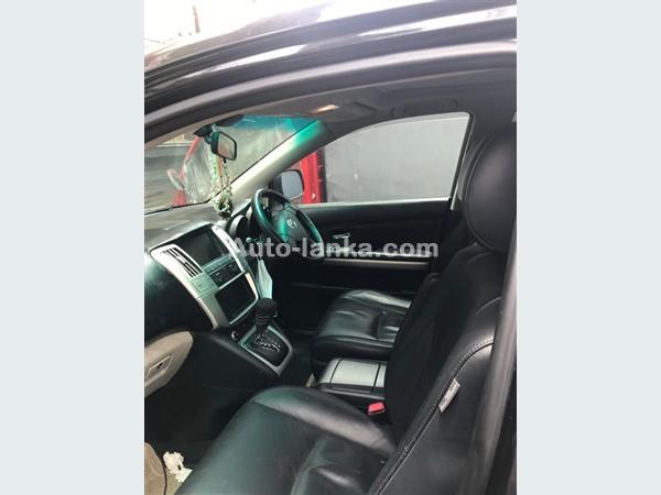 Rent a Car Toyota Harrier