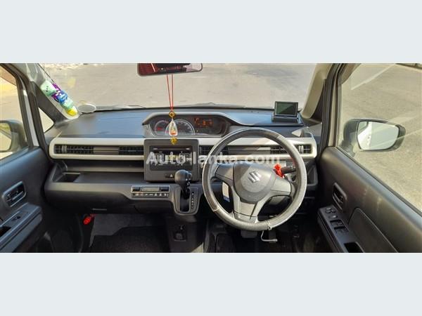 SUZUKI WAGON R FX AVAILABLE FOR RENT