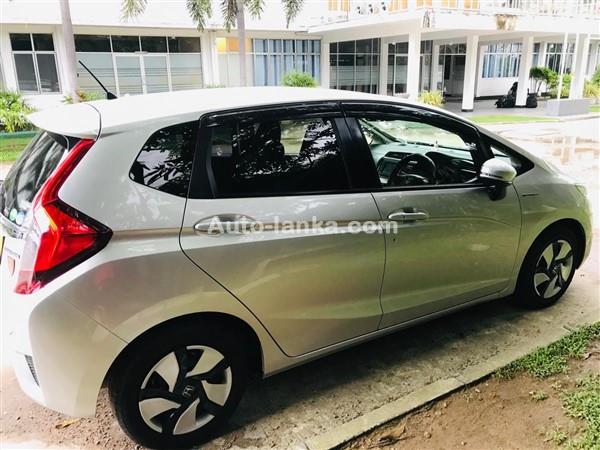 Honda Fit For Rent