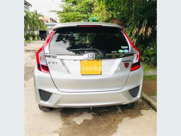 Honda Fit For Rent