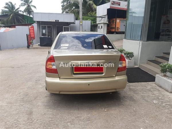 Rent A Car-Hyundai Accent-2000