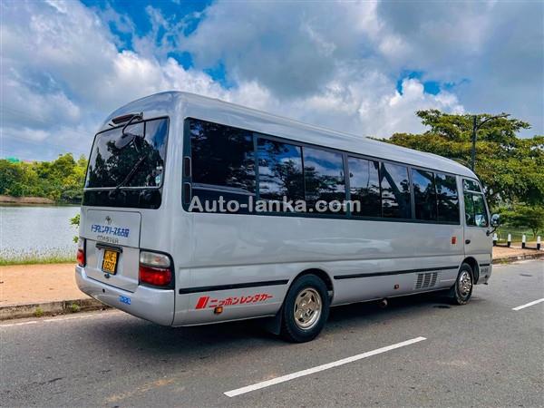 AC Bus for Hire