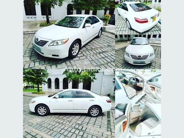 TOYOTA CAMRY FOR RENT