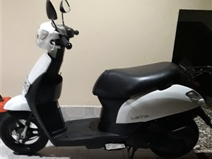 Suzuki LETS  Scooter bike for rent