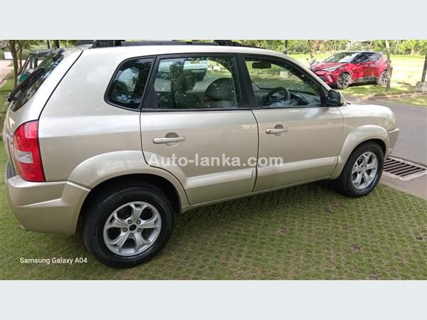 hyundai tucson Car For Rent